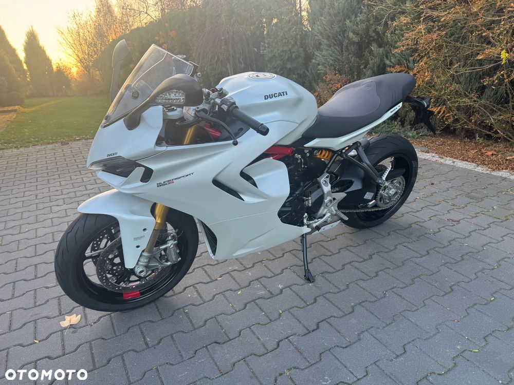 Ducati SuperSport - 11