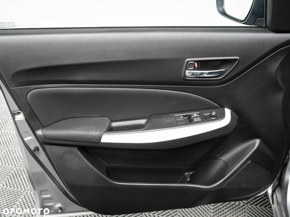 Suzuki Swift - 10