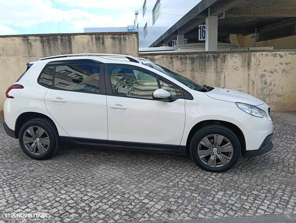 Peugeot 2008 1.6 BlueHDi Style - 30