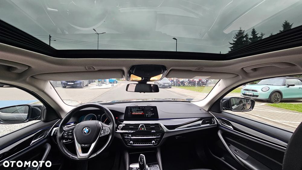 BMW Seria 5 520d Efficient Dynamics Luxury Line sport - 35