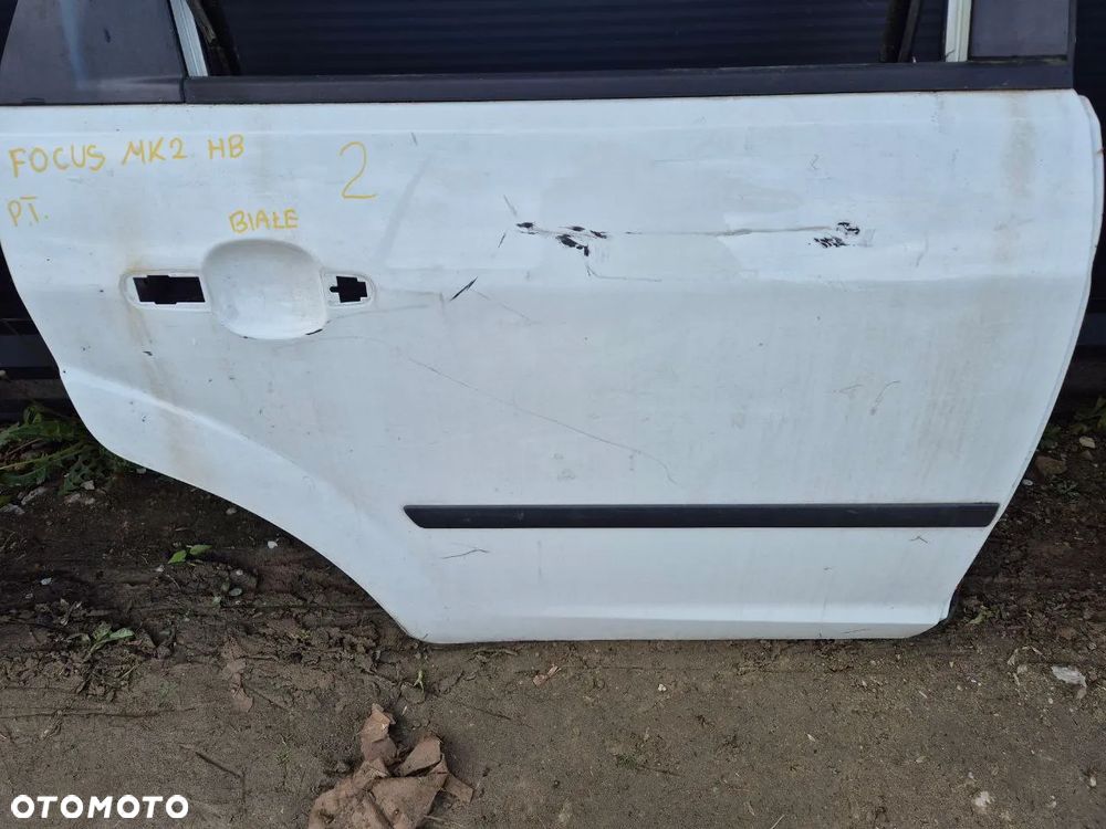 FORD FOCUS MK2 HATCHBACK DRZWI / KLAPA / MASKA / ZDERZAK - 23