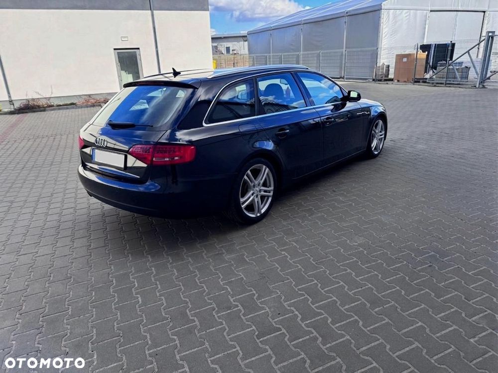 Audi A4 Avant 2.0 TDI DPF S line Sportpaket - 3
