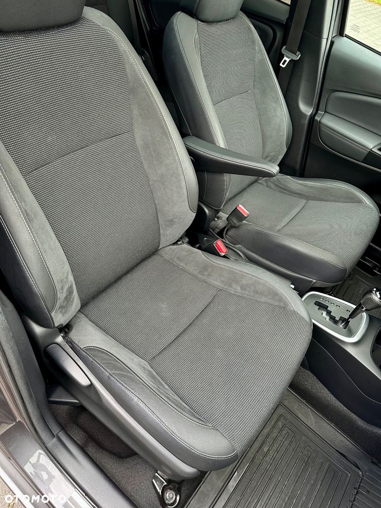Toyota Yaris - 20