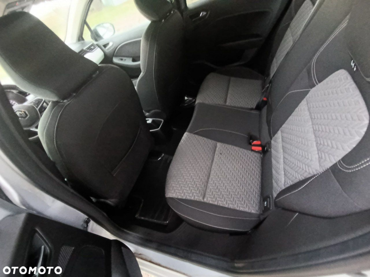 Renault Clio - 21