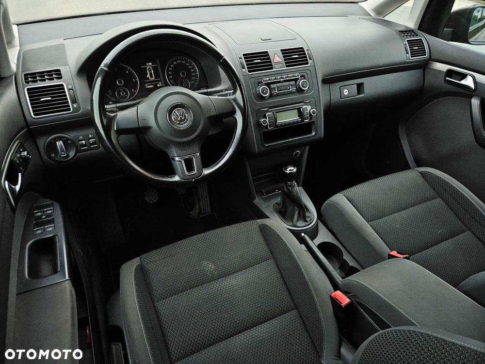 Volkswagen Touran 1.6 TDI DPF BlueMotion Technology Comfortline - 21