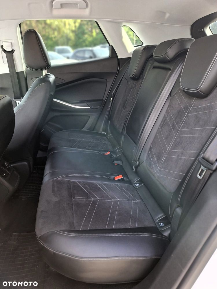 Opel Grandland X - 11