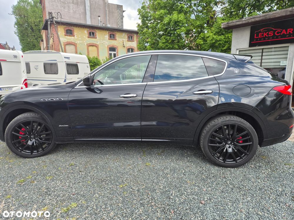 Maserati Levante Q4 GranLusso - 38