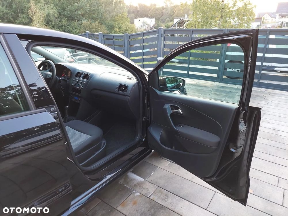 Volkswagen Polo - 22