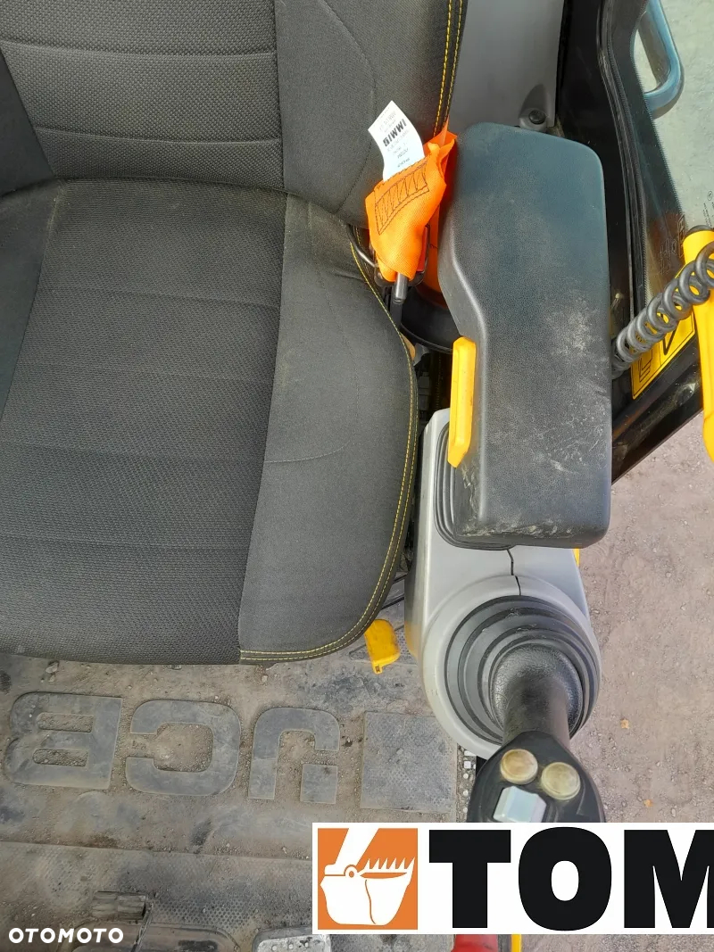 JCB HYDRADIG 110W - 30