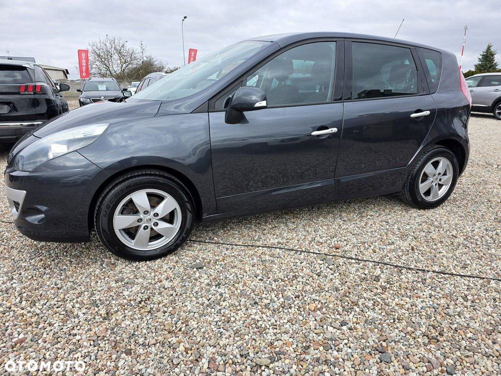 Renault Scenic dCi 110 LIMITED - 22