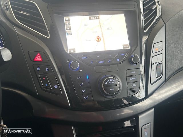 Hyundai i40 SW 1.7 CRDi Blue Comfort - 11