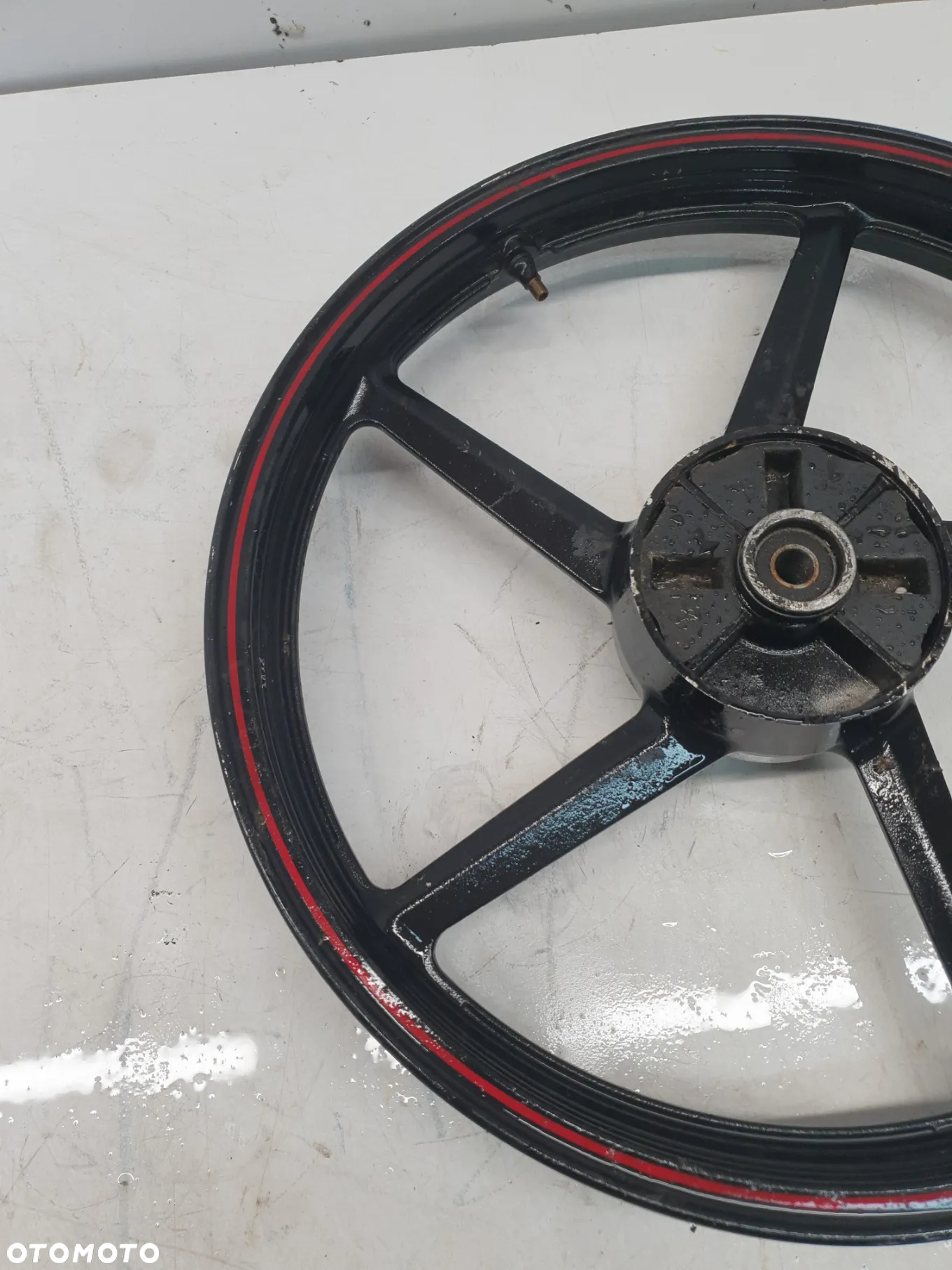 Felga Przód Przednia Do Barton Travel 125 Benyco NKD 125 - 10