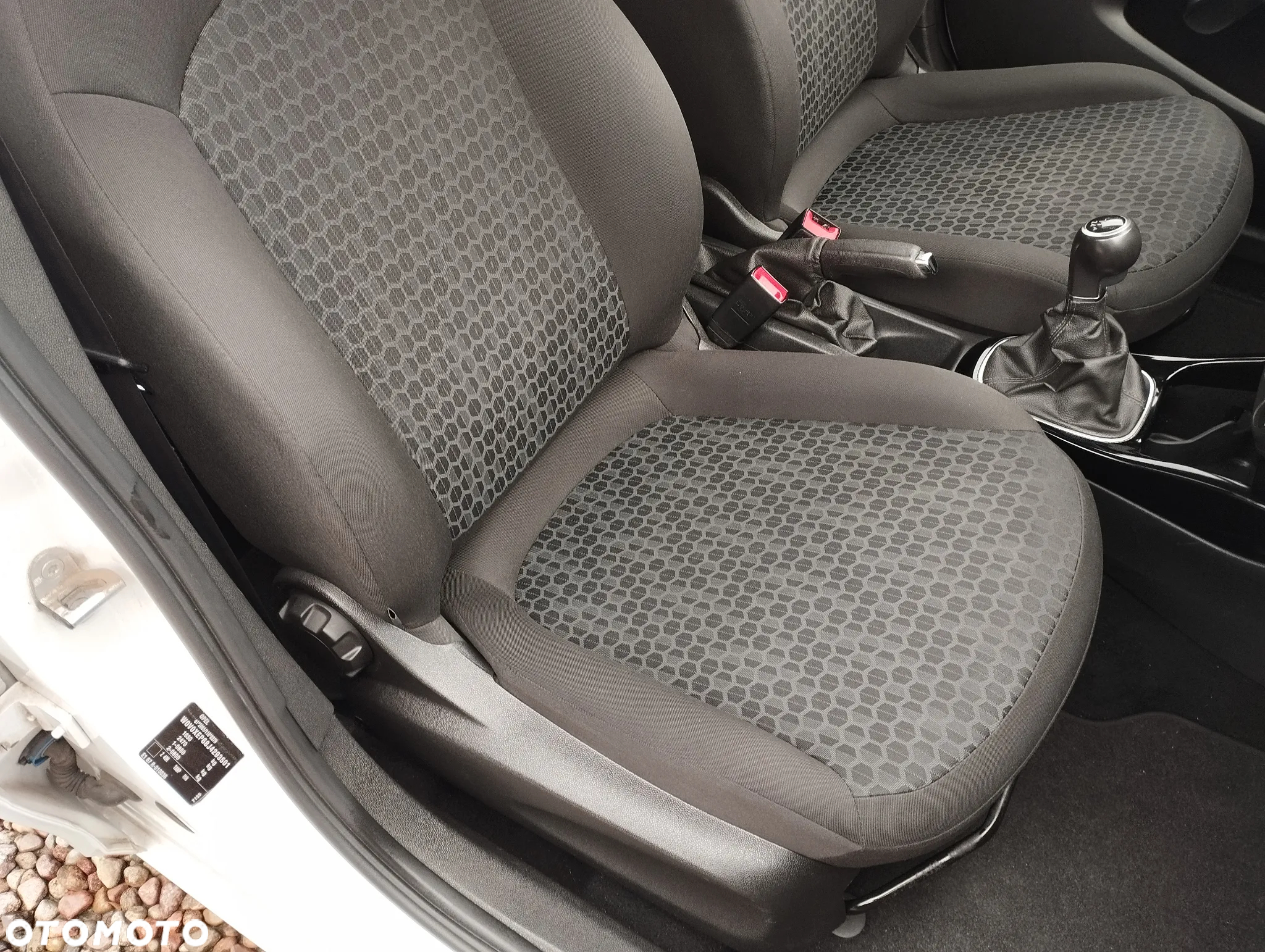 Opel Corsa 1.4 Color Edition - 17