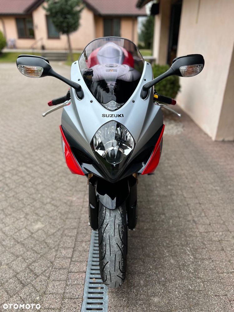 Suzuki GSX-R - 3