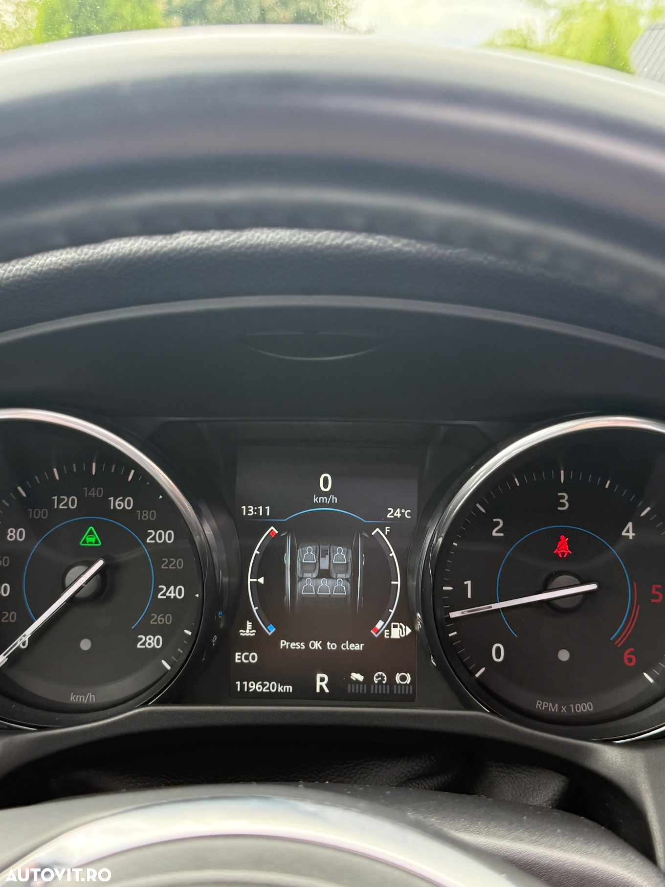 Jaguar XF 20d RWD R-Sport - 15