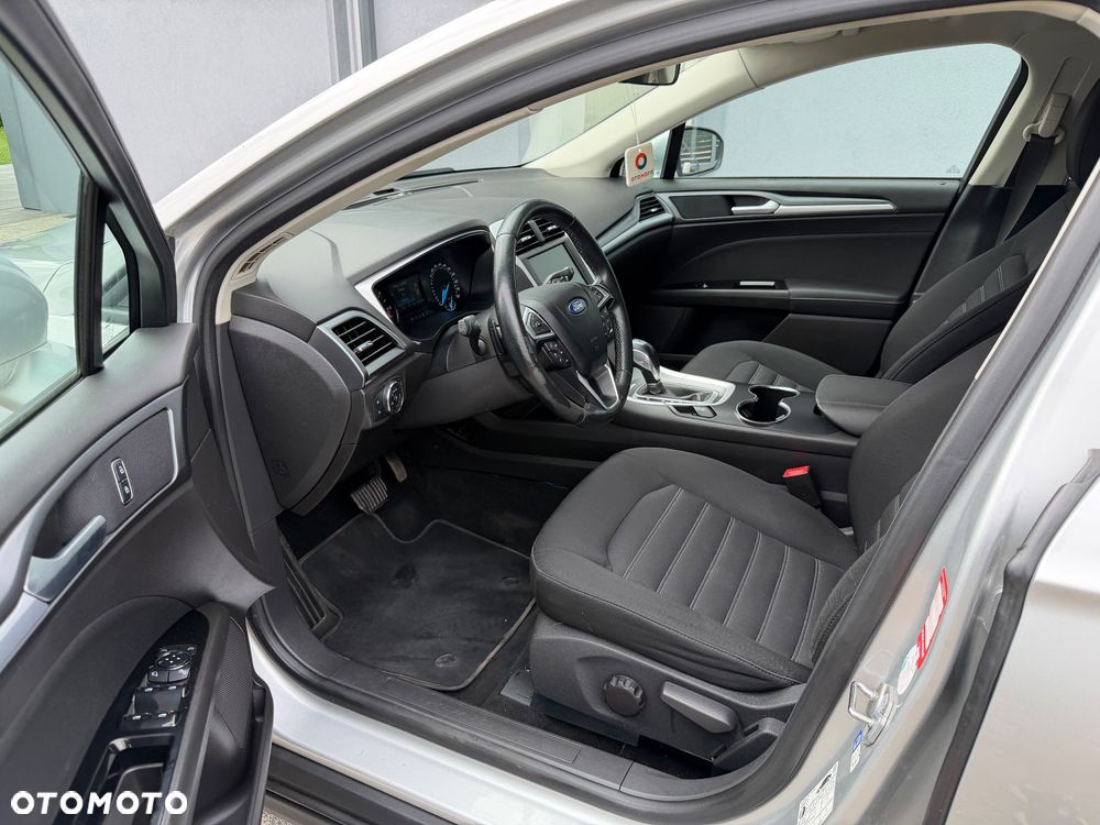 Ford Mondeo 2.0 TDCi Titanium PowerShift - 8
