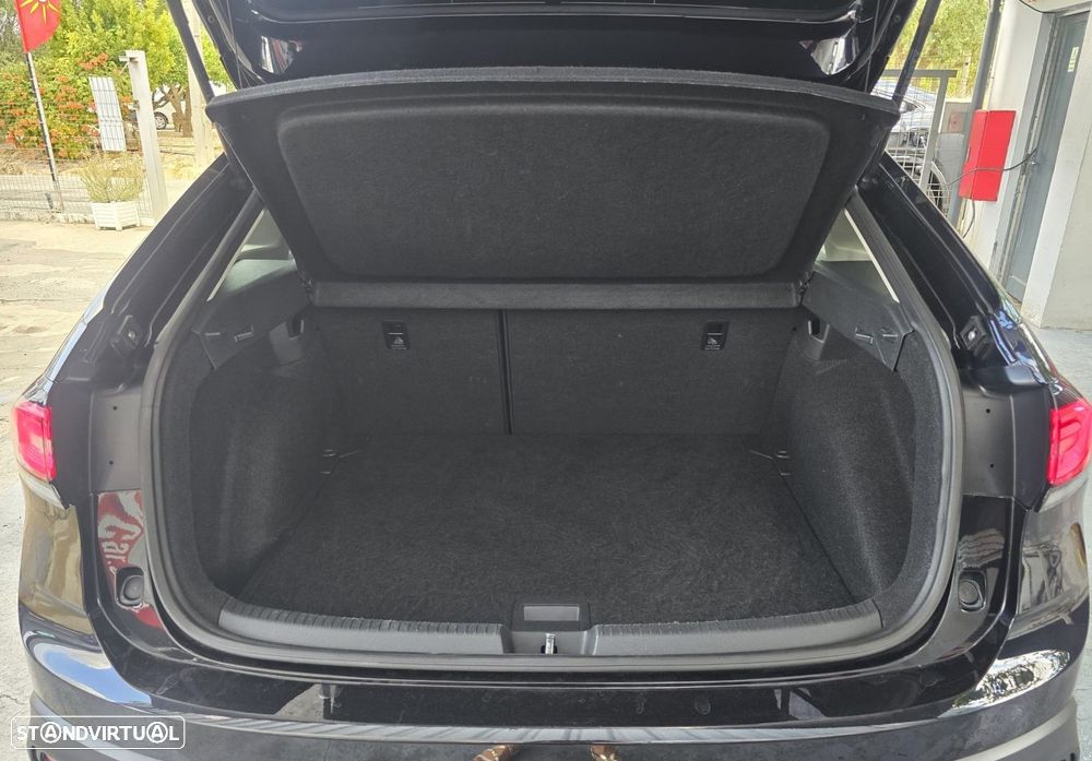 VW Taigo 1.0 TSI Urban DSG - 19