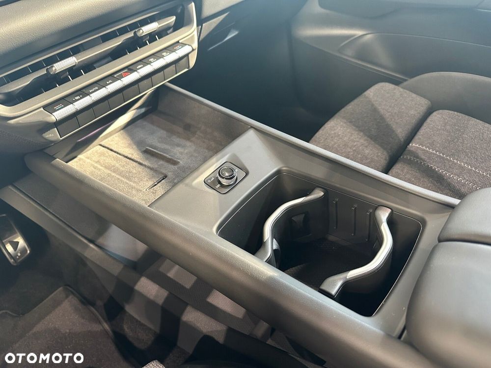 Volkswagen ID.3 Neo 79kWh Style - 21