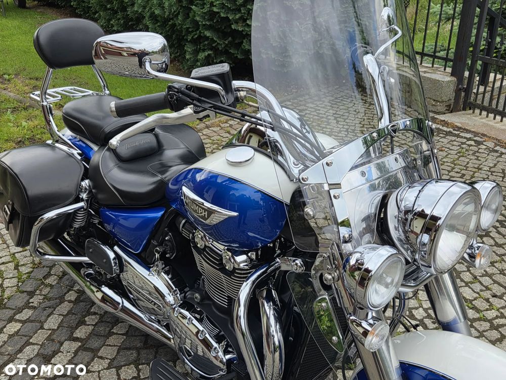 Triumph Thunderbird - 25