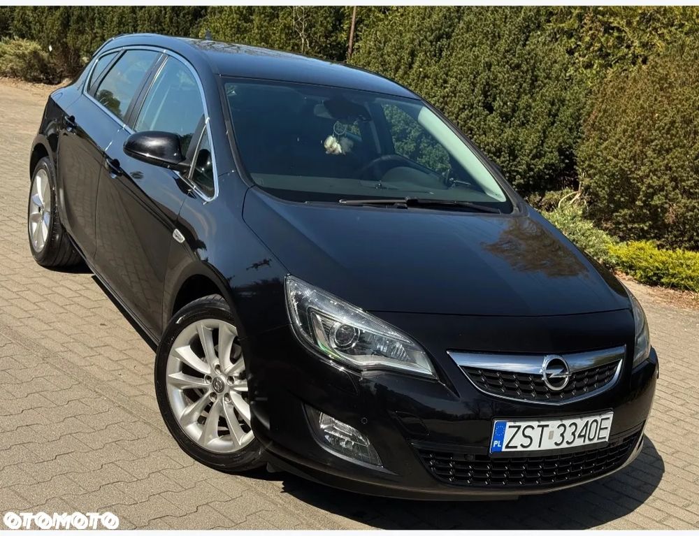 Opel Astra 2.0 CDTI Cosmo - 3