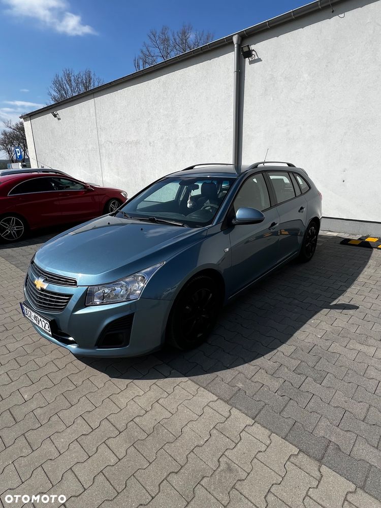 Chevrolet Cruze 1.6 LS - 4