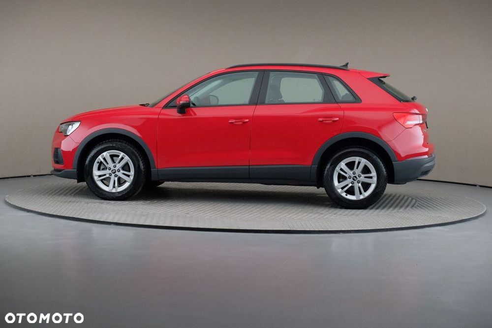 Audi Q3 2021 photo 4