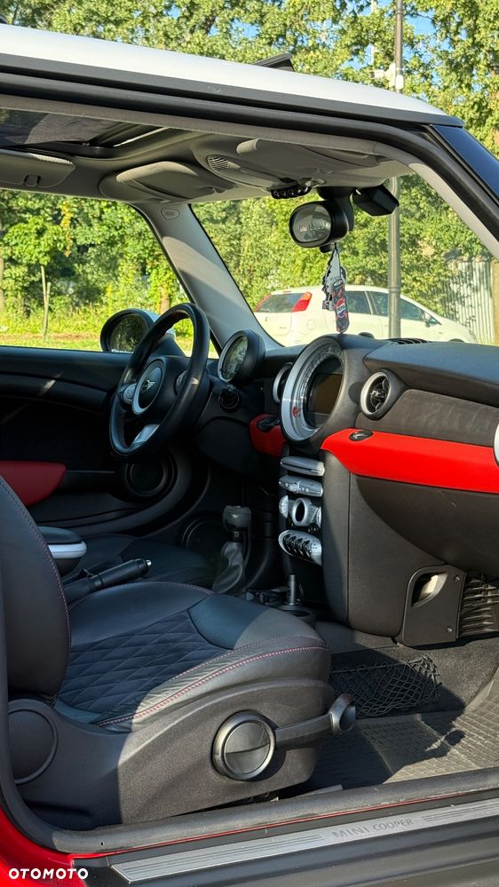 MINI Cooper - 16