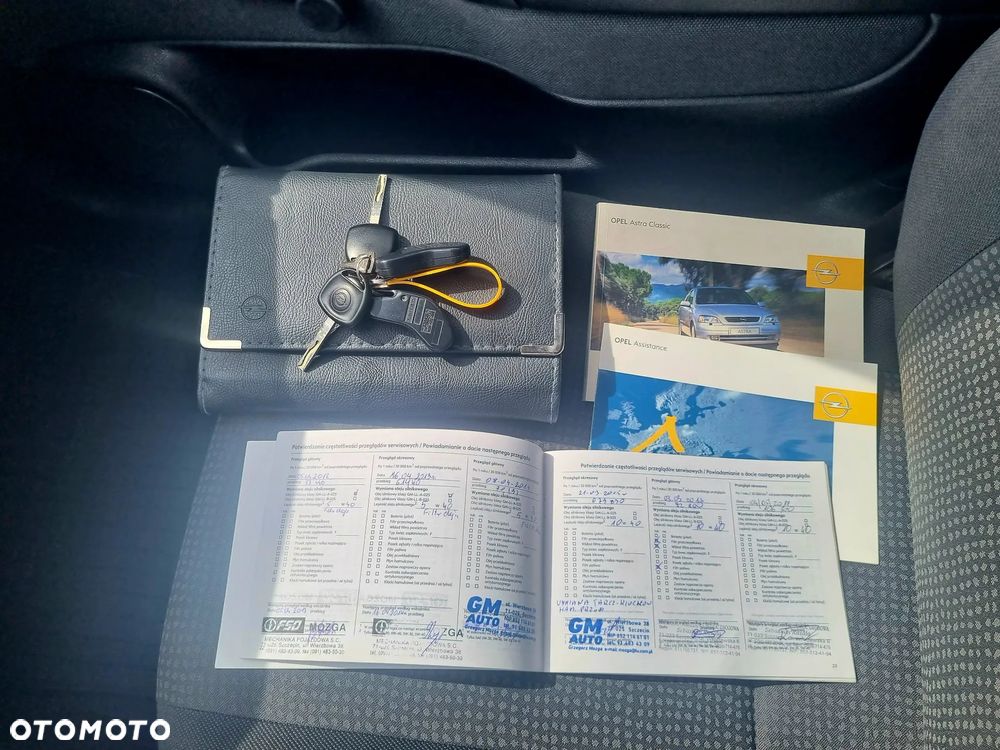 Opel Astra 1.4 Essentia - 15