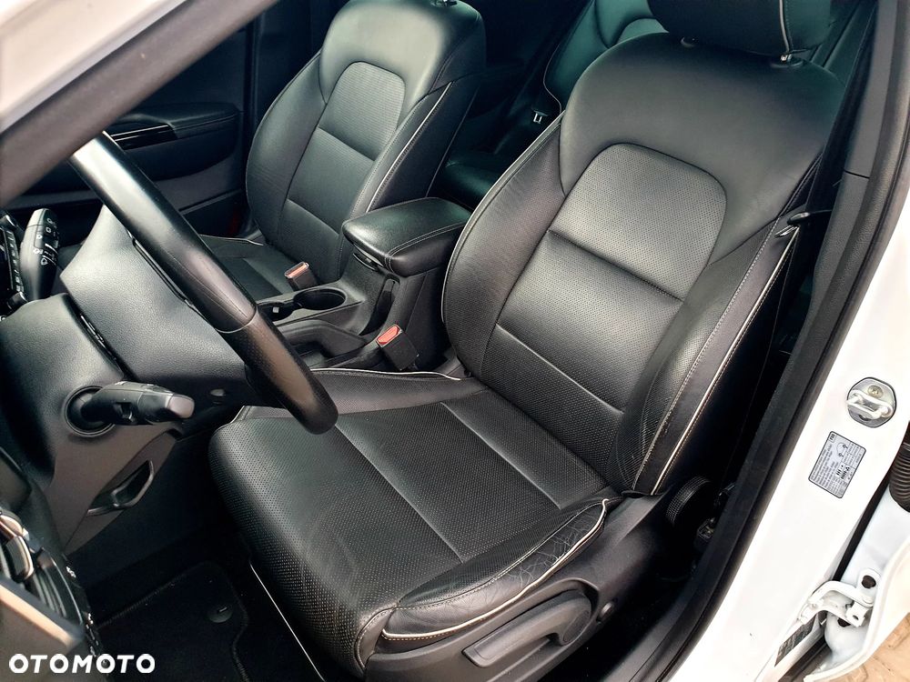 Kia Sportage - 32