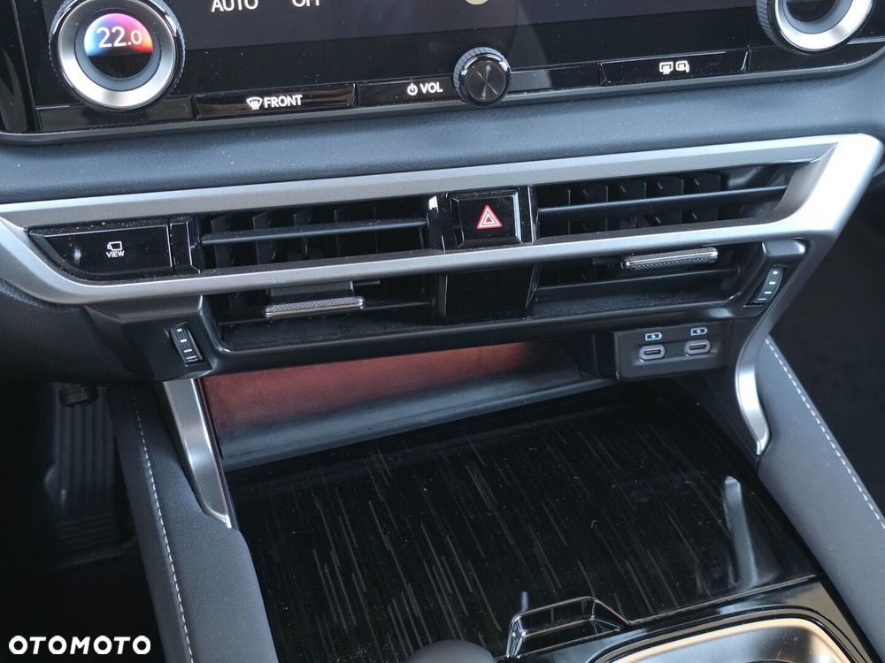 Lexus RX 450h+ F Sport Design - 14