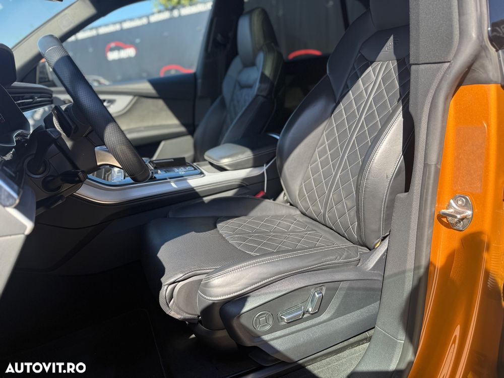 Audi Q8 50 TDI quattro Tiptronic MHEV - 12