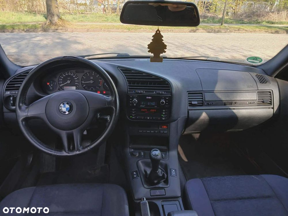BMW Seria 3 - 8