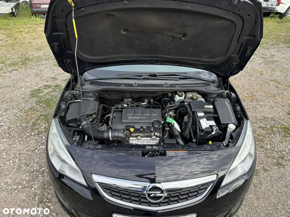 Opel Astra - 36