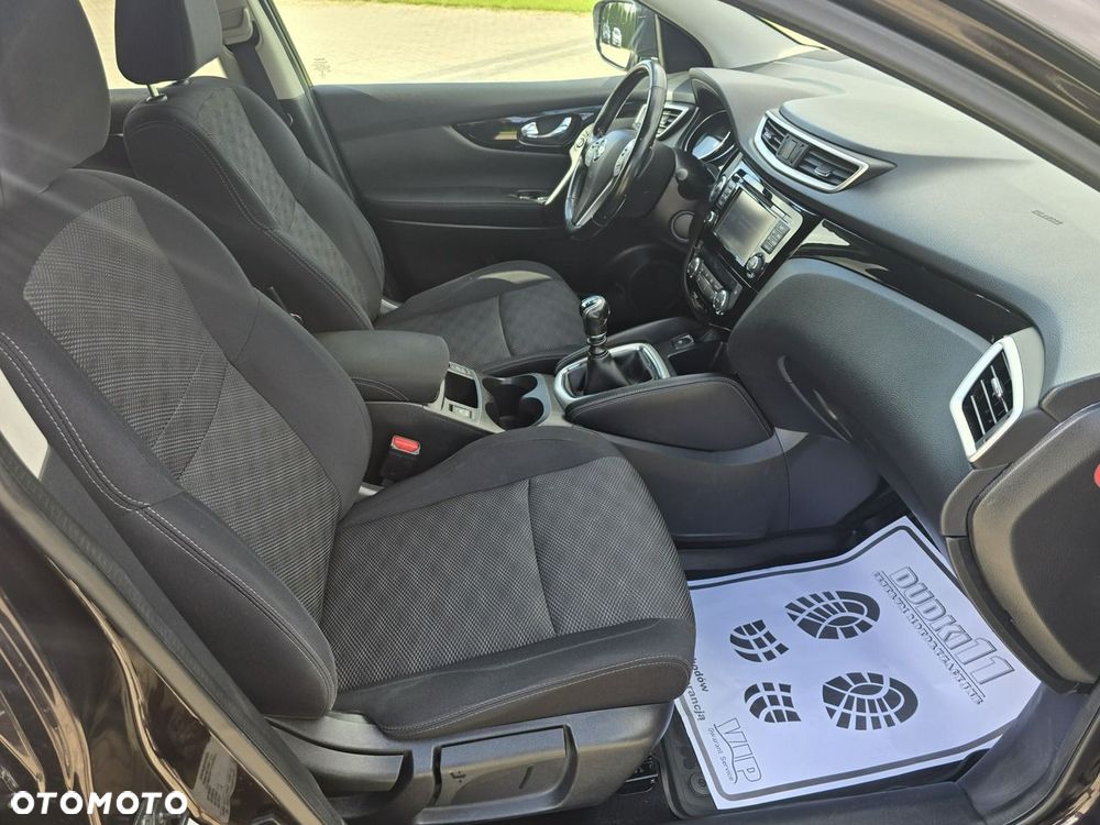 Nissan Qashqai - 23