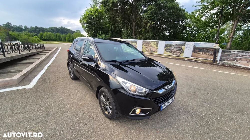 Hyundai ix35 2.0 CRDI 4WD Automatik Premium - 18