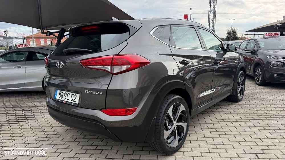 Hyundai Tucson 1.7 CRDi Executive DCT - 3