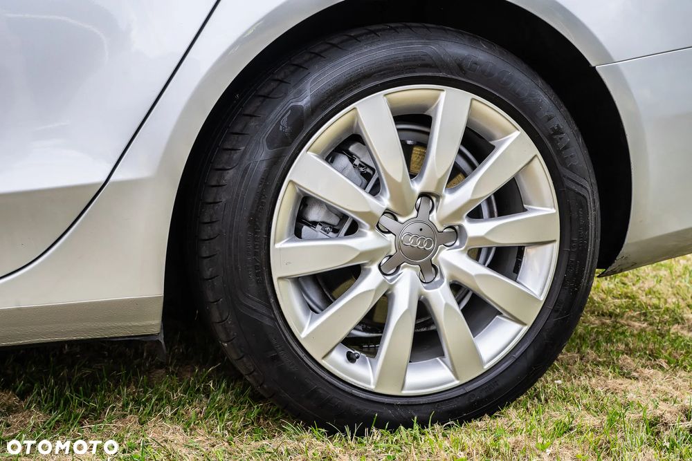 Audi A4 Limousine ver-2-0-tfsi-quattro - 30