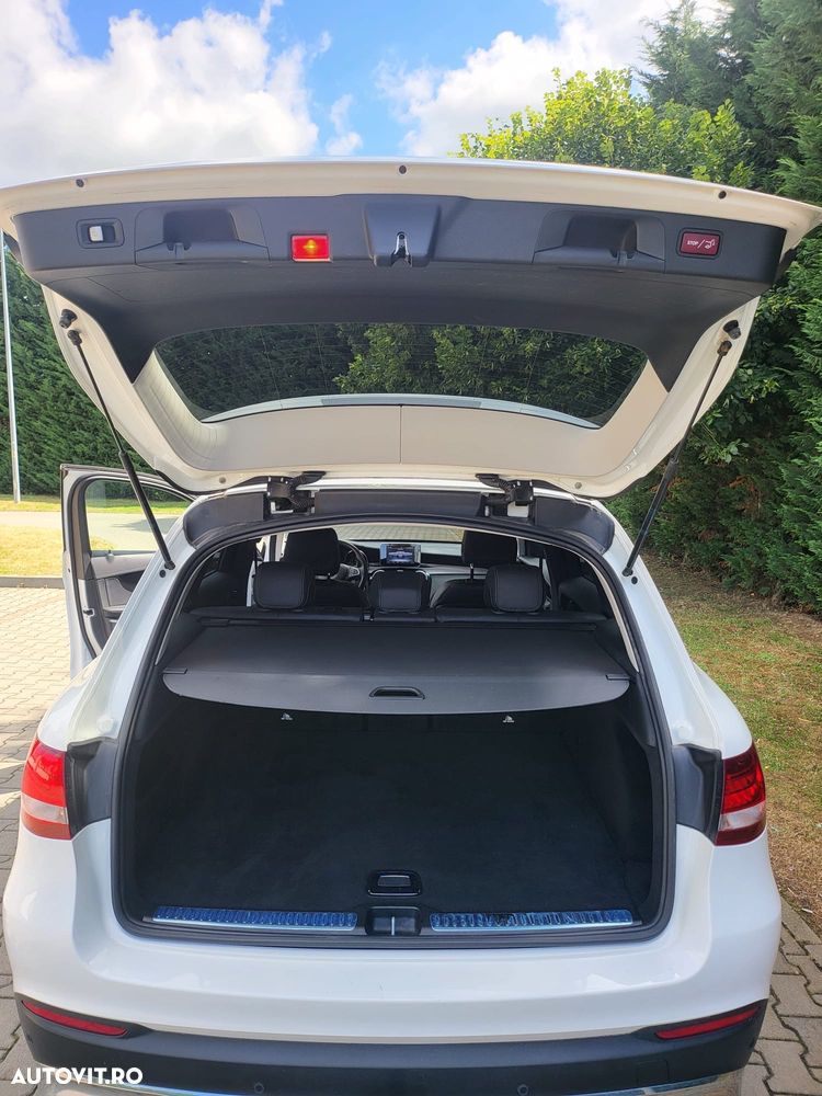 Mercedes-Benz GLC 250 4MATIC 9G-TRONIC - 11
