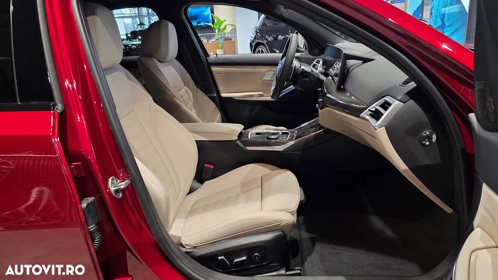 BMW Seria 3 320i xDrive AT - 13