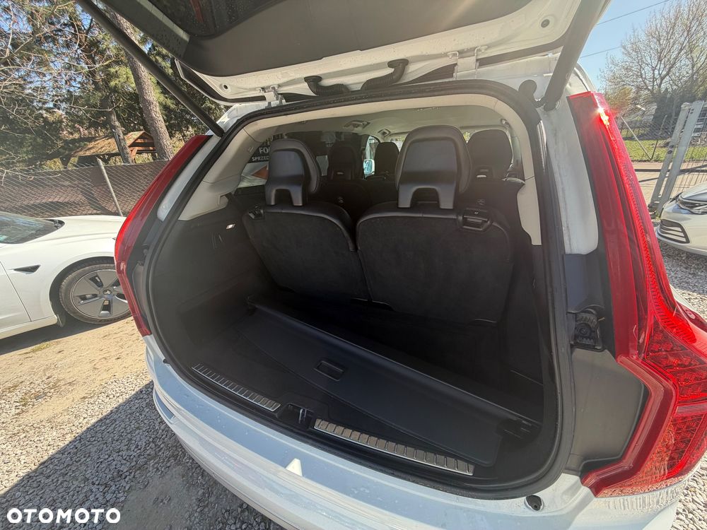 Volvo XC 90 B5 D AWD Momentum Pro 7os - 33
