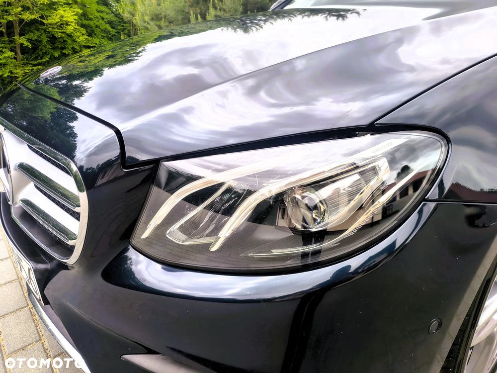 Mercedes-Benz Klasa E 220 d 9G-TRONIC - 14