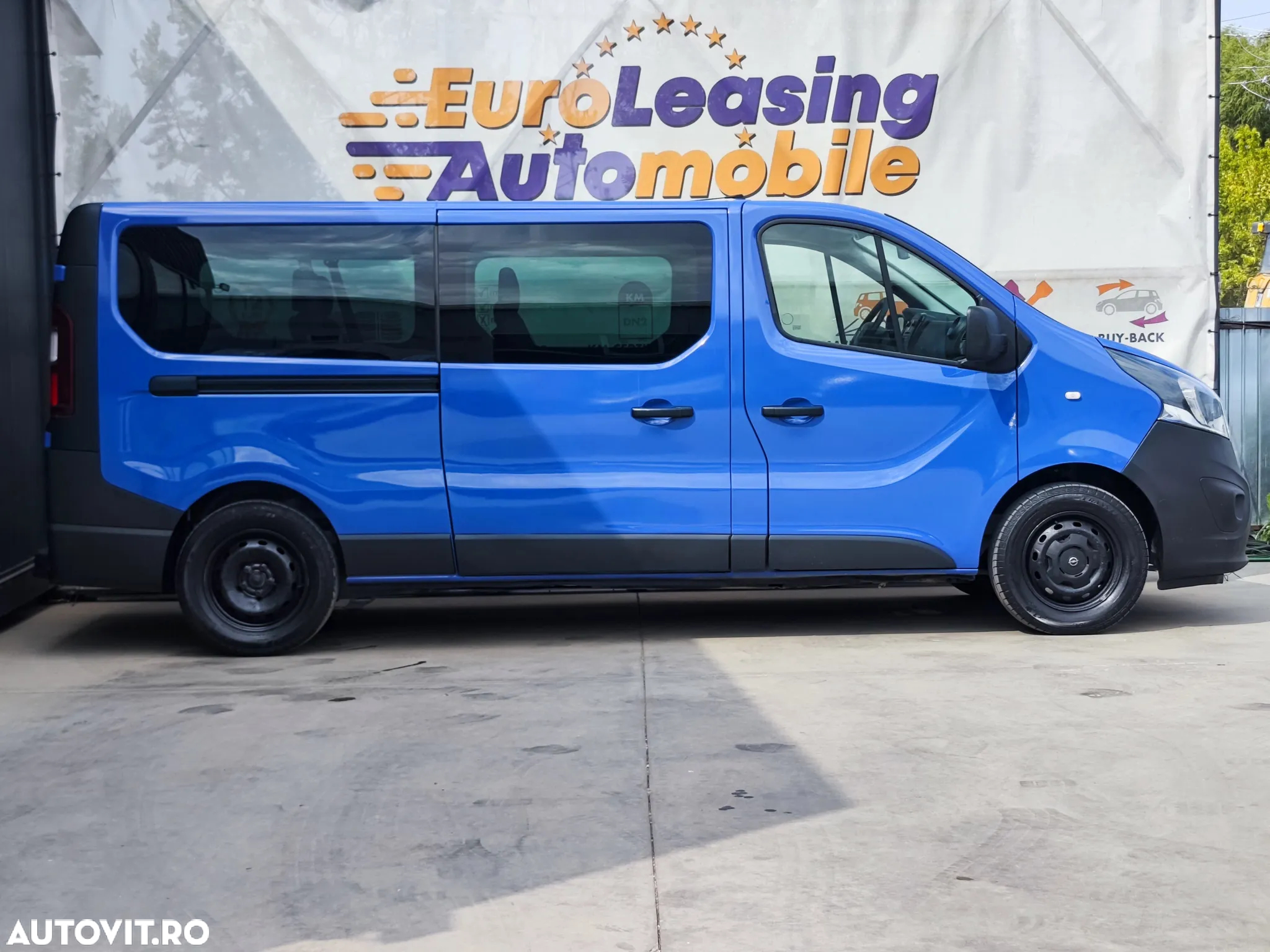 Opel Vivaro - 4