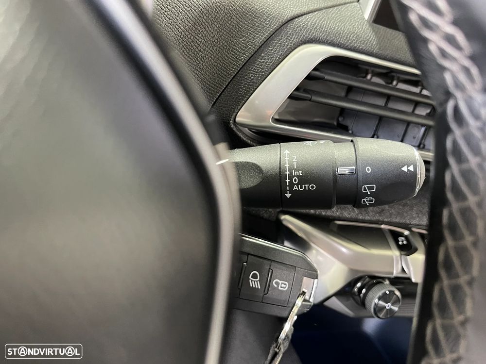 Peugeot 3008 1.5 BlueHDi Allure - 25