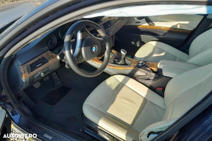 Geam usa spate dreapta 43R-001582 43R-001582 BMW Seria 3 E91 [2004 - - 8