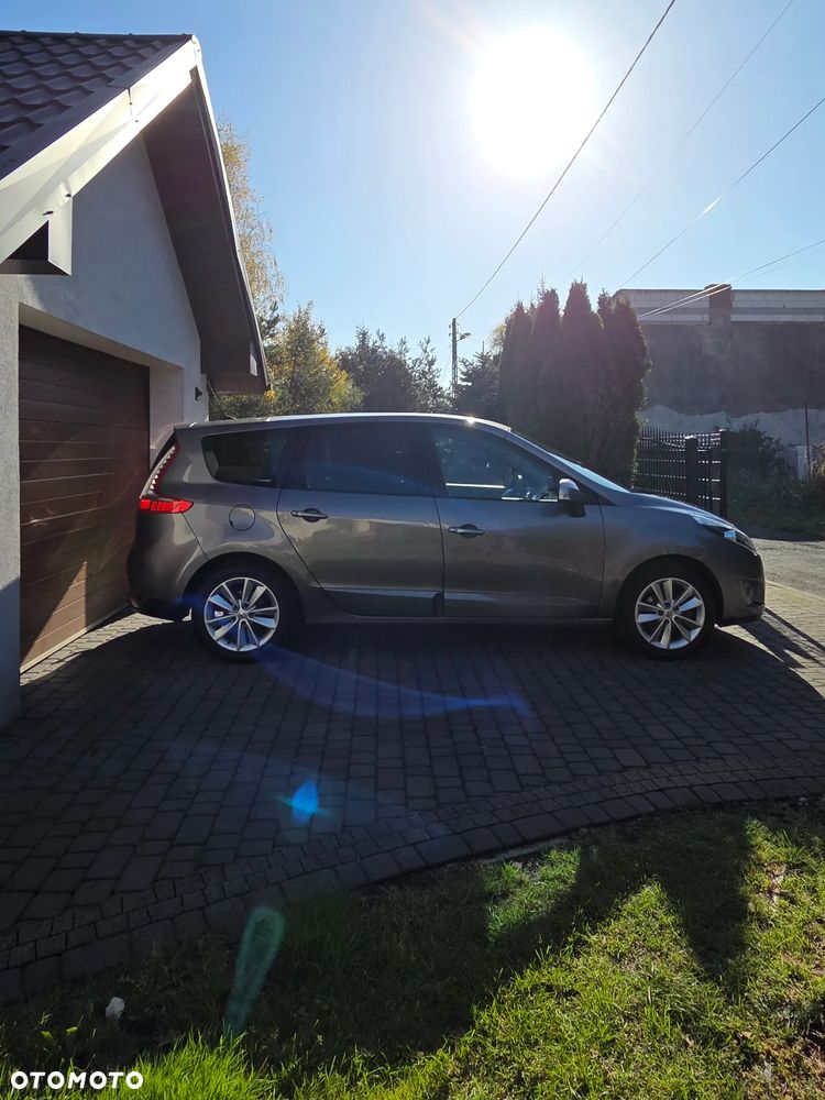Renault Scenic 1.6 16V 110 TomTom Edition - 7