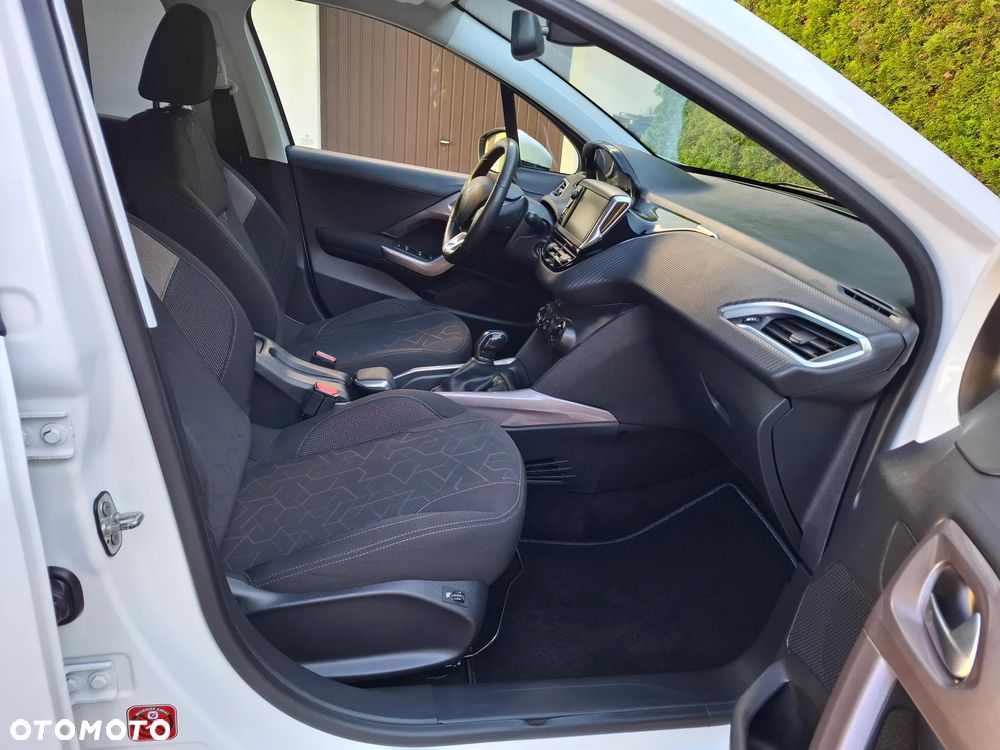 Peugeot 2008 PureTech 110 Stop&Start Urban Move - 15