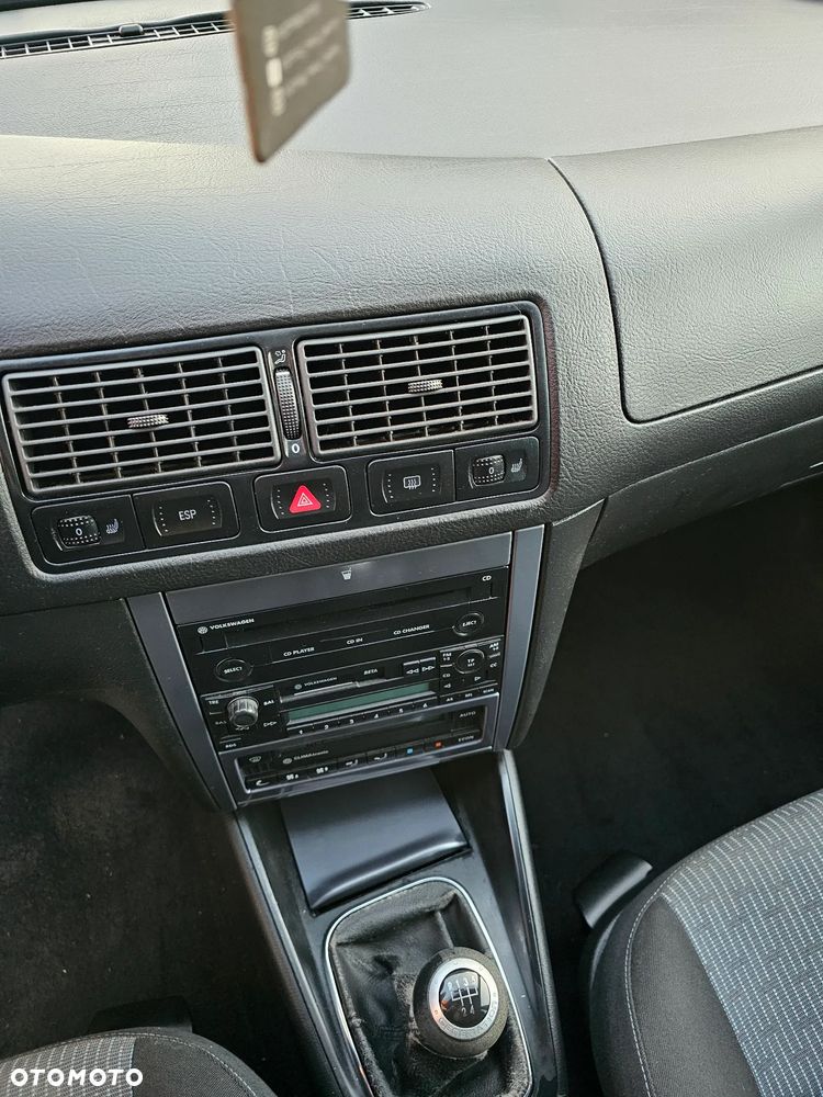 Volkswagen Golf 1.9 TDI Comfortline - 14