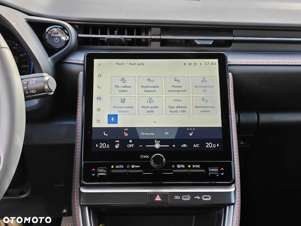 Lexus LBX 1.5 Hybrid Emotion - 20