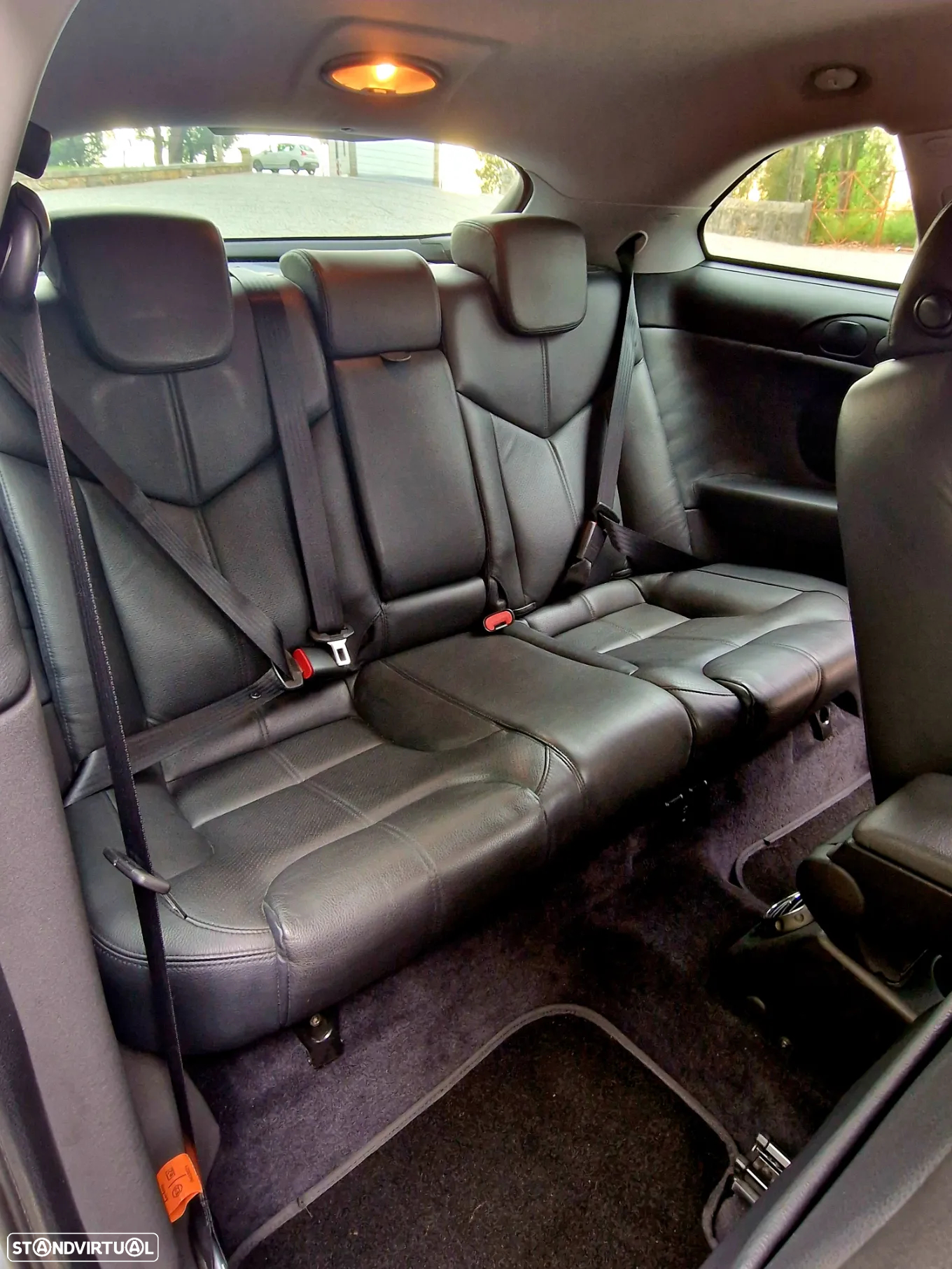 Alfa Romeo GT 1.9 JTD M-JET - 26