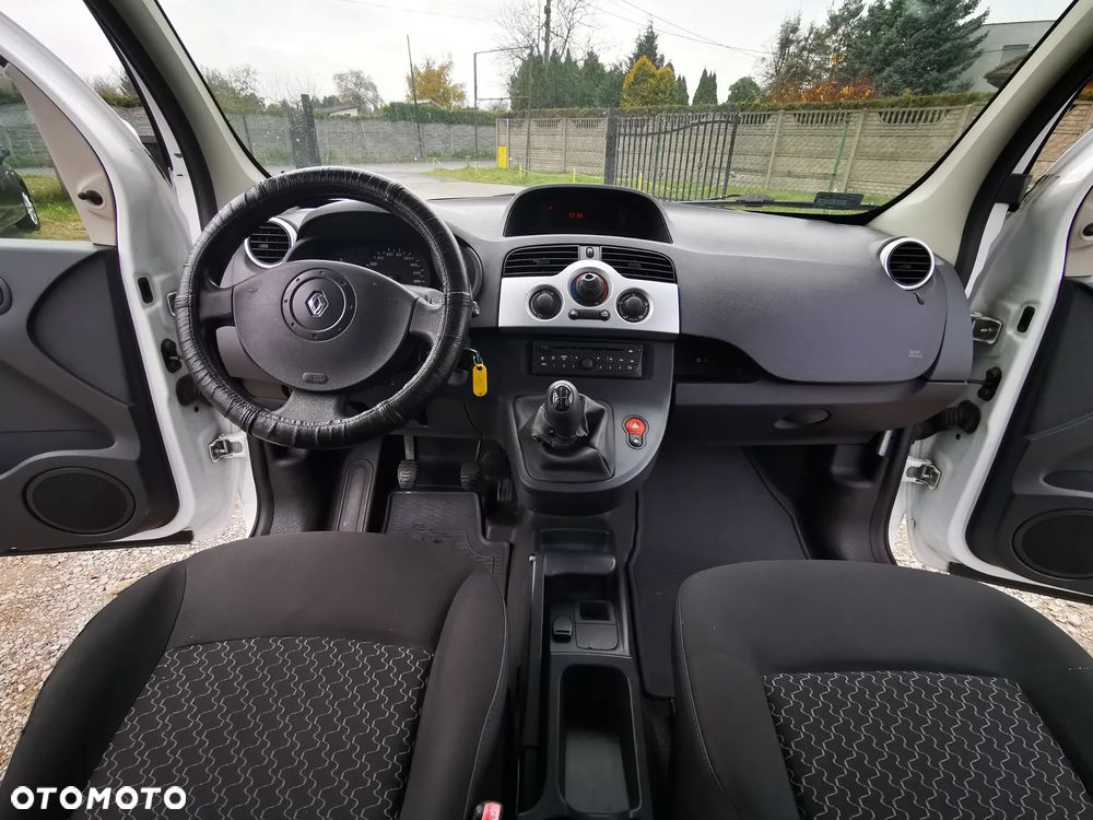 Renault Kangoo 1.6 16V Helios - 9